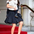 Victoria Beckham & Harper Go Shopping