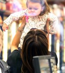 Victoria Beckham & Harper Go Shopping