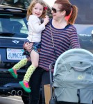 Alyson Hannigan Takes Her Daughters To Breakfast