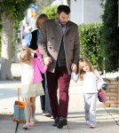Ben Affleck Takes His Daughters To The Dentist