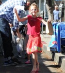 Ben Affleck Takes His Girls To The Farmers Market