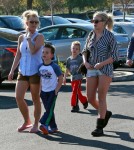 Britney & Jamie Lynn Spears Take Her Boys Shopping At Target