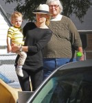 Exclusive... Elizabeth Banks Takes Son Felix To The Park