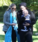 Elizabeth Berkley Takes Sky To The Park