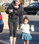 Ice Cream Date For Ellen Pompeo And Daughter Stella
