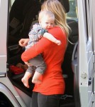 Hilary Duff Shops With Luca