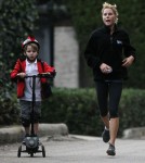 Exclusive... Julie Bowen Goes For A Jog With Her Son Oliver