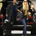 Exclusive... Kimberly Stewart at the Mall with Daughter Delilah and a Mystery Man