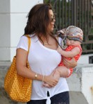 Kourtney Kardashian Takes Penelope To The Beach