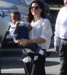 Exclusive... Sandra Bullock Celebrates Thanksgiving With Family