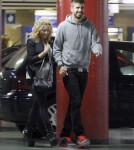 Pregnant Shakira & Gerard Pique Out On A Movie Date