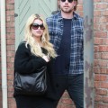 Jessica Simpson’s Christmas Plans – Wedding and Baby #2
