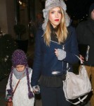 Jessica Alba & Honor Step Out In London