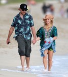 Semi-Exclusive... Jessica Simpson & Eric Johnson Take A Romantic Stroll On The Beach
