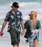 Semi-Exclusive... Jessica Simpson & Eric Johnson Take A Romantic Stroll On The Beach