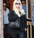 Jessica Simpson & Eric Johnson Have Lunch In Calabasas