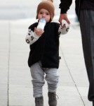 Exclusive... Orlando Bloom And His Son Flynn Shop In Beverly Hills