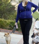 Exclusive... Pregnant Sara Rue Out For A Walk In Hollywood