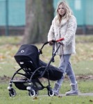 Exclusive... Sienna Miller Takes Marlowe For A Walk