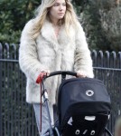 Exclusive... Sienna Miller Takes Marlowe For A Walk