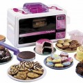 Easy-Bake Oven Will Now Be Gender Neutral After Petition