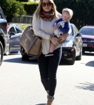 Visiting A Friend Is Just The Trip Hilary Duff And Son Luca Comrie Want To Make