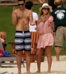 Exclusive... Another Day On The Beach For Hot Hollywood Couple Jessica Alba And Cash Warren