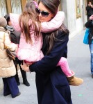 Katie Holmes Takes Suri To Her Play