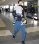 Orlando, Miranda & Flynn Catch A Flight Out Of LAX Airport