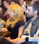 Shakira Attends Her Father's Book Presentation