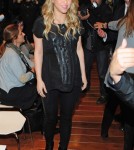 Shakira Attends Her Father's Book Presentation