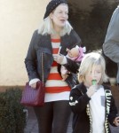 Exclusive... Tori Spelling Takes The Kids To See The Dentist