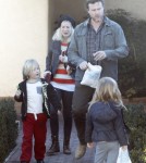 Exclusive... Tori Spelling Takes The Kids To See The Dentist