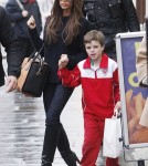 Victoria Beckham & Cruz Feast On Fish & Chips