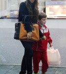 Victoria Beckham & Cruz Feast On Fish & Chips
