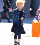Rebecca Gayheart & Eric Dane Take Billie Shopping