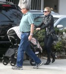 Exclusive... Anna Paquin Takes Her Twins Costume Shopping