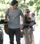 Chris Hemsworth And Family At A Hotel In Santa Monica