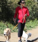 Pregnant Jenna Dewan Takes Her Dogs To Runyon Canyon