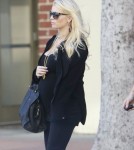 Exclusive... Pregnant Jessica Simpson Leaving The Camuto Group Offices