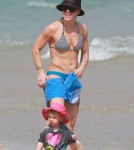 Semi-Exclusive... Pink Spends The Day On The Beach With Her Family