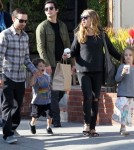 Tobey Maguire And Family Out For Brunch In Venice