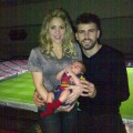 Shakira-son-milan-soccer