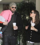 Ben Affleck & Jennifer Garner Stop For Coffee
