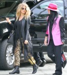 Pregnant Fergie Visits The Four Seasons Hotel