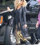 Pregnant Fergie Visits The Four Seasons Hotel