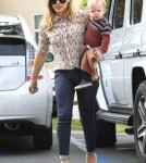 Hilary Duff Grabs Some Mexican Food To Go