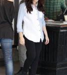 Pregnant Jenna Dewan Shops In LA