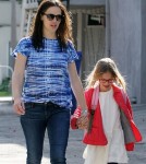 Jennifer Garner Picks Violet Up From School