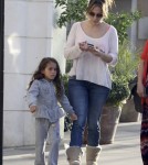 Busy Mom Jennifer Lopez Goes From Fashionable To Frumpy
